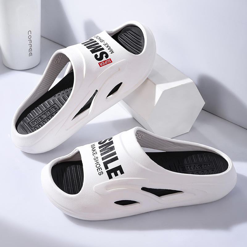 Zapatillas para hombres verano 2025 explosión fuera del hogar hombre fuera del deporte antideslizante para el hogar espesar la base suave para hombres súper suave