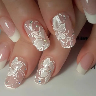 Cross-border hot new wear armor simple fashion white French flower Chinese glitter rhinestone fake nail wholesale