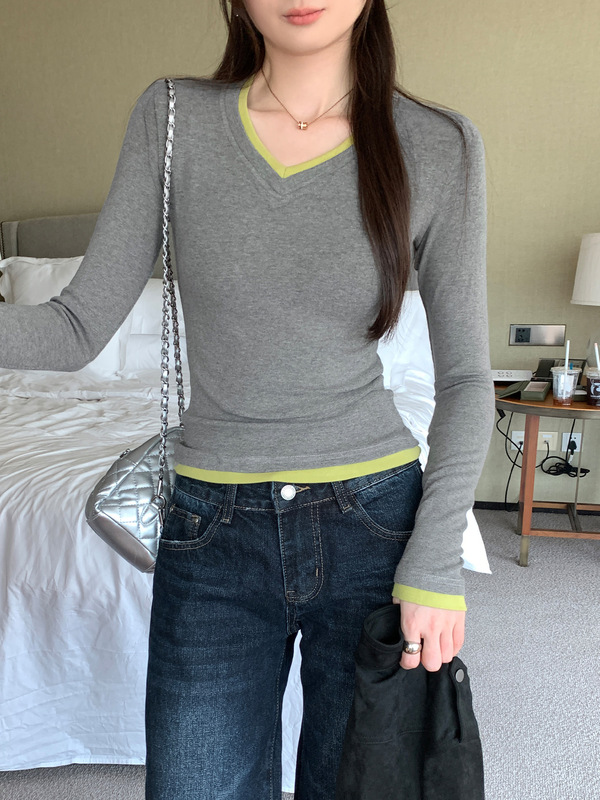纯欲辣妹拼色假两件T恤女春秋设计感修身显瘦正肩百搭通勤上衣|undefined