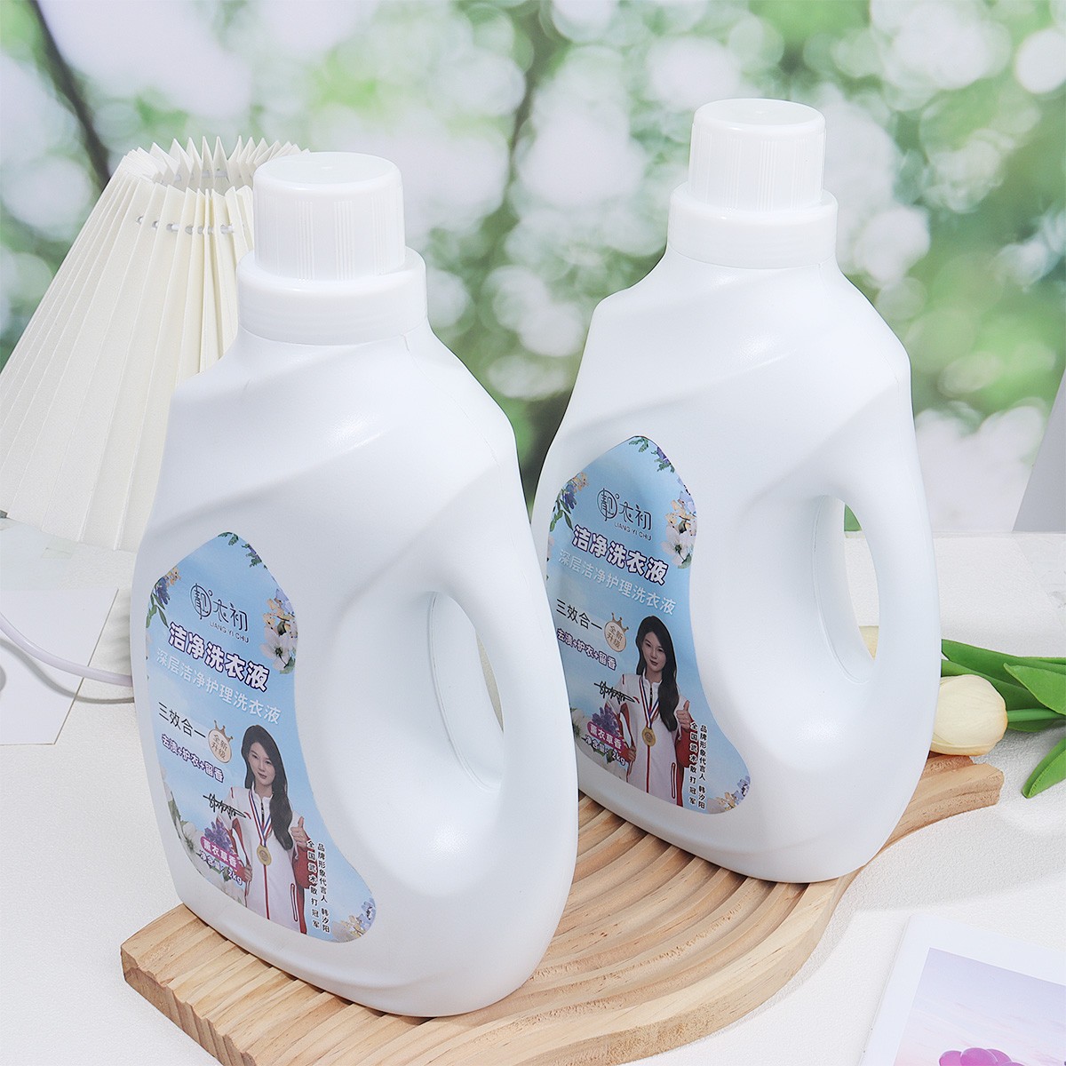 Manufacturer Wholesale Beautiful Clothes Detergent 2kg Bottled Laundry Liquid Perfume Fragrance Long-Lasting Scent 2kg Large Barrels Available for Dropshipping