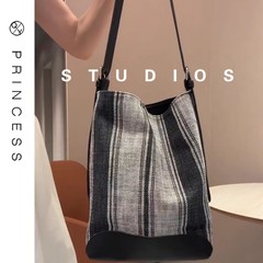 复古条纹托特包包女式2025新款慵懒风大容量水桶包通勤百搭斜挎包