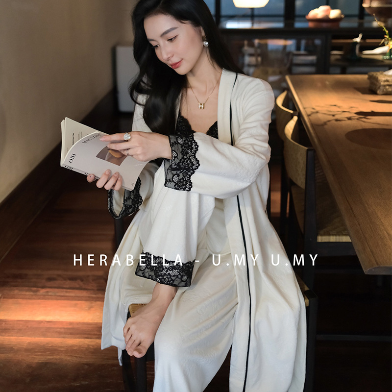 Heralba Winter High-End Accessible Luxury French Lace Suspender Nightgown Island Velvet Three-Piece Pajamas Home Wear