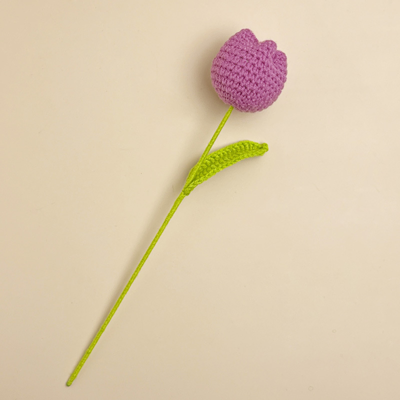 チューリップ、ラベンダー、バラ、手作りのかぎ針編みウール、造花、クリエイティブな家の装飾ブーケ、完成品|undefined