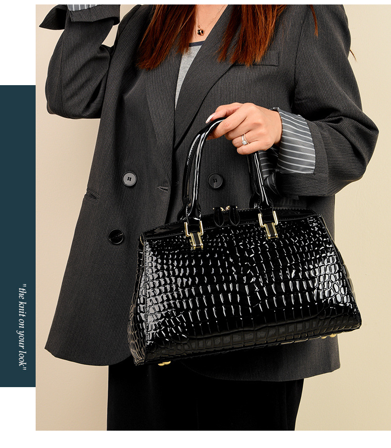 Boston pillow bag light luxury elegant commuter women's shoulder crossbody large capacity handbag_voghion.com