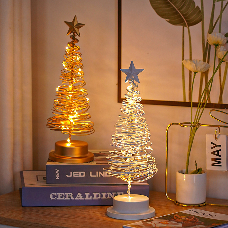 Nuevo árbol de Navidad LED decoración de luces de estilo de luces de vacaciones atmósfera estrella de la habitación decoración de la lámpara del dormitorio pequeña lámpara de mesa