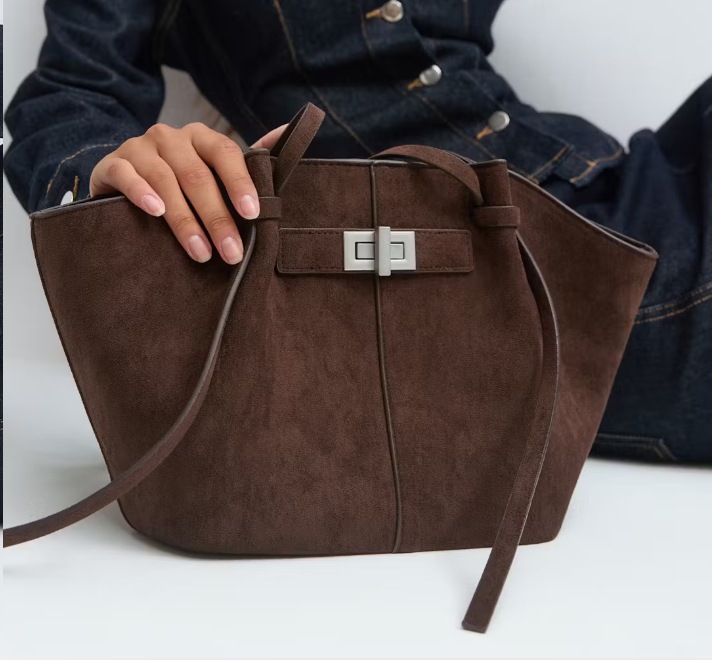 Retro Women's Shoulder Tote Bag Versatile Large Capacity Handbag_voghion.com