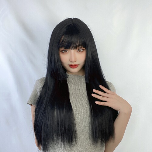 Anime-style Korean/Japanese wigs for women, featuring a jellyfish hairdo, side-swept bangs, and long straight hair, trendy online versions, factory dropshipping one-piece style.