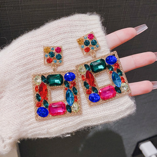 �W���r�в��ϵ�кϽ��荲���荶��ӷ��ζ��hŮ�����Ɍ��羳���