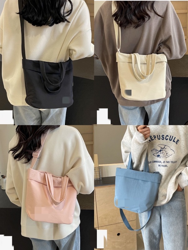 L家同モデルの四色の小さい方のカバンはファッション的なナイロンの斜めのショルダーバッグの女性のハンドバッグに合わせてカジュアルで軽いです。|undefined