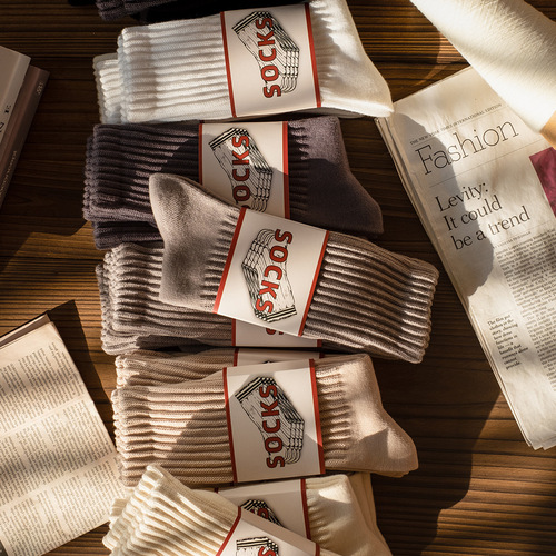 Ami khaki American retro stockings Japanese thick line men and women same style trendy brand ins couple mid-calf socks
