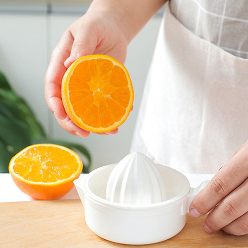Manual Juicer Wholesale Plastic Multi-functional Portable Kitchen Home Use Mini Watermelon Juice Orange Juice Lemon Juicer