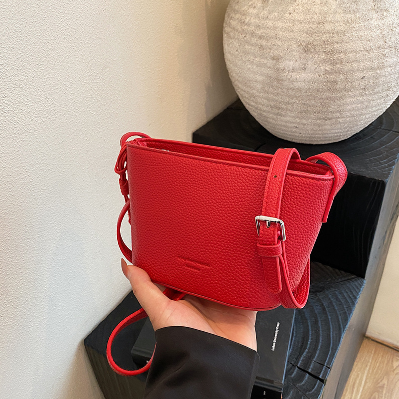 Foreign Trade Special Price Small Bag for Women 2026 New Spring and Summer Fashion Shoulder Bag Stylish Versatile Crossbody Bucket Bag