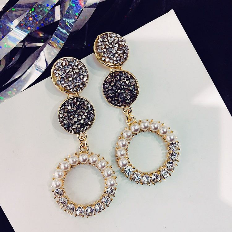 Fresh and Sweet Round Earrings