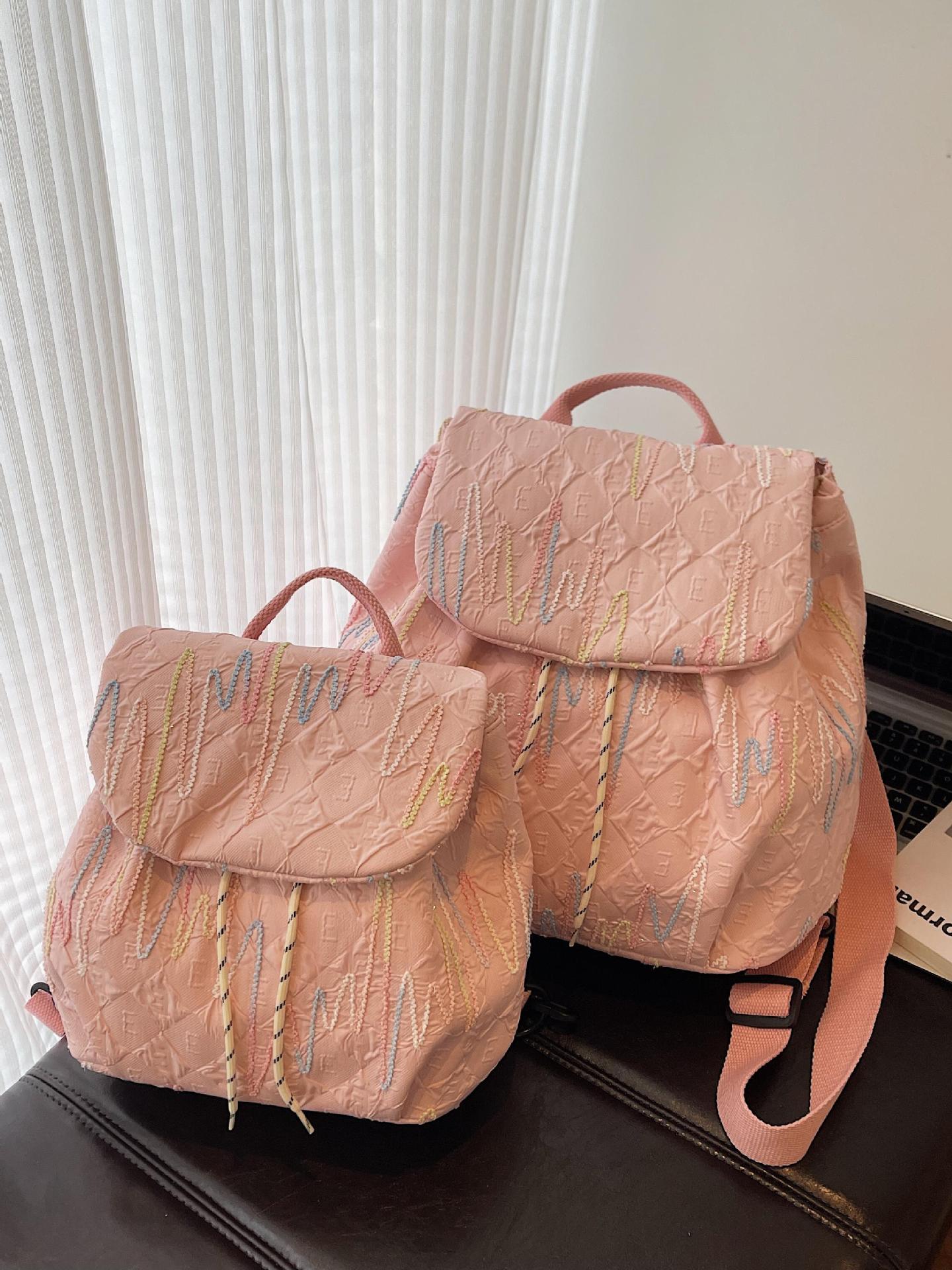Estudiantes de clase mochila para mujeres de gran capacidad 2025 nueva mochila universitaria de estilo universal mochila de estilo de moda