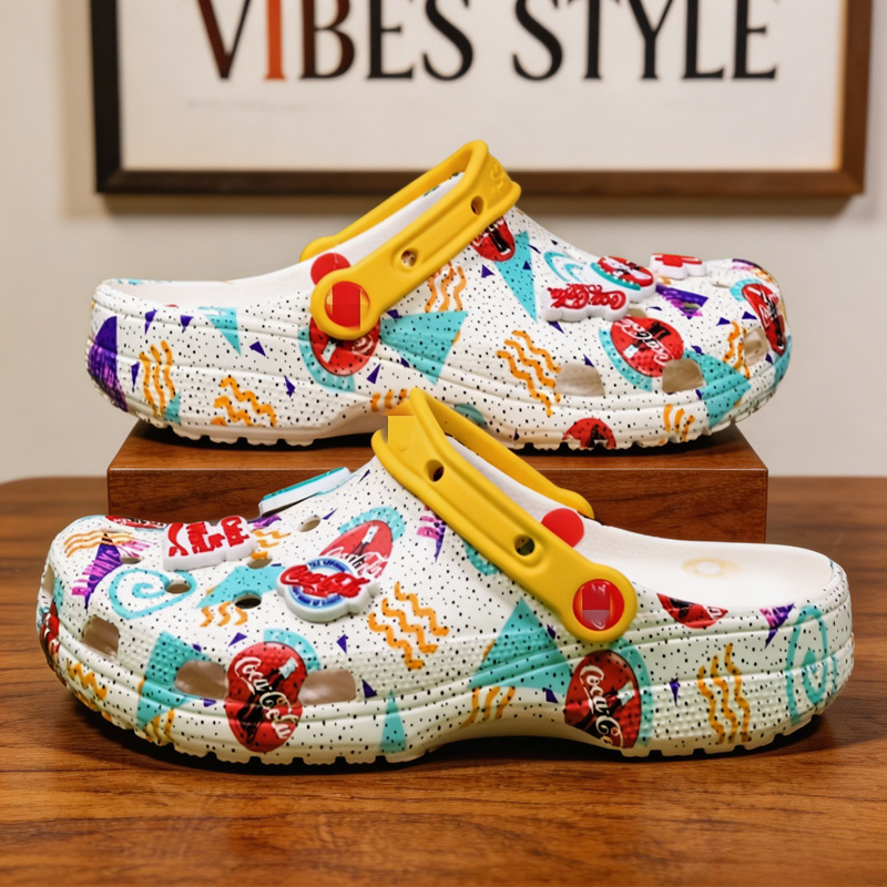 New Coca-Cola Collaboration Style Men's Casual Fashion Clogs and Sandals