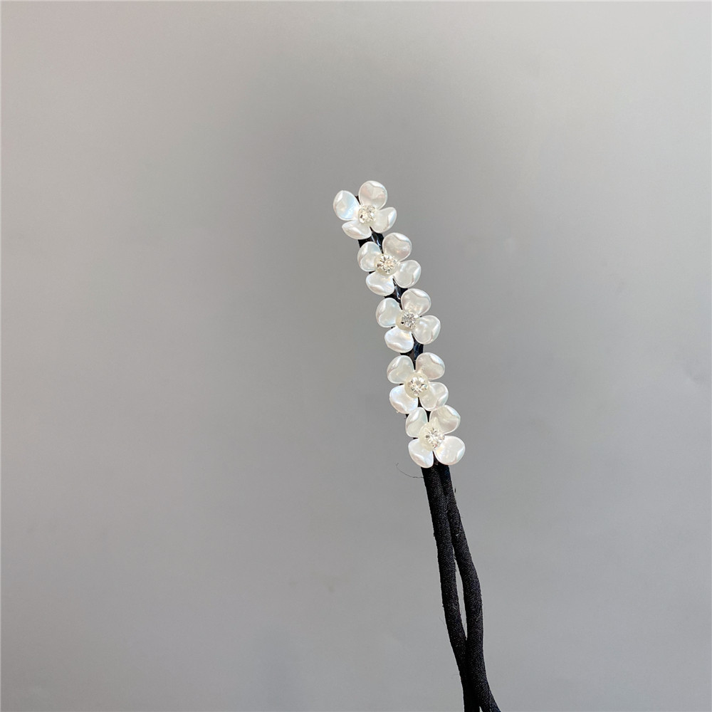 Korean Pearl Flower Wire Coil Hair Rope display picture 6