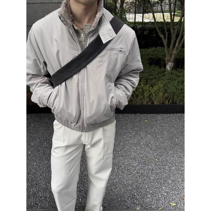 P70 online image 9928, Harrington-style cotton jacket with a faux fur collar, light gray, sizes M to 2XL
