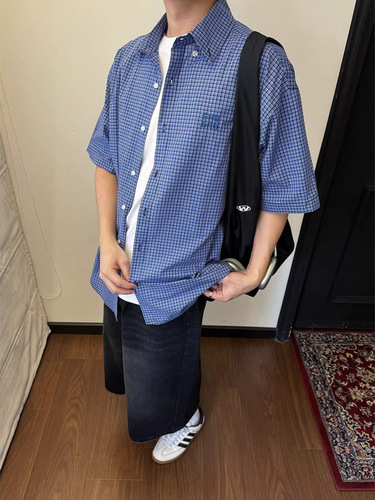 American retro lazy high-end blue checkered short-sleeve shirt for men and women, loose and versatile casual embroidered blouse, trendy