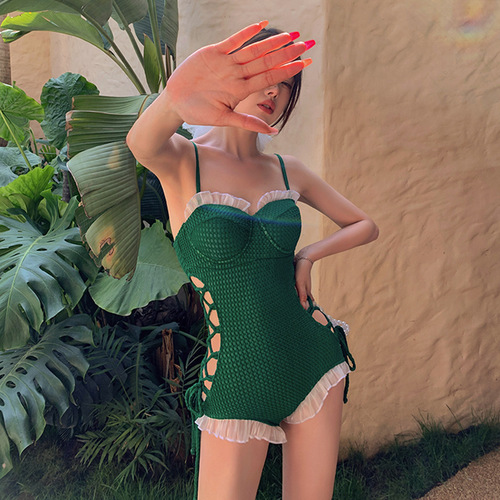 202 New Fashion Swimwear for Women in Hot Spring One-piece Covering Belly and Slimming Sunscreen Pure Desire Lady Swimwear Wholesale