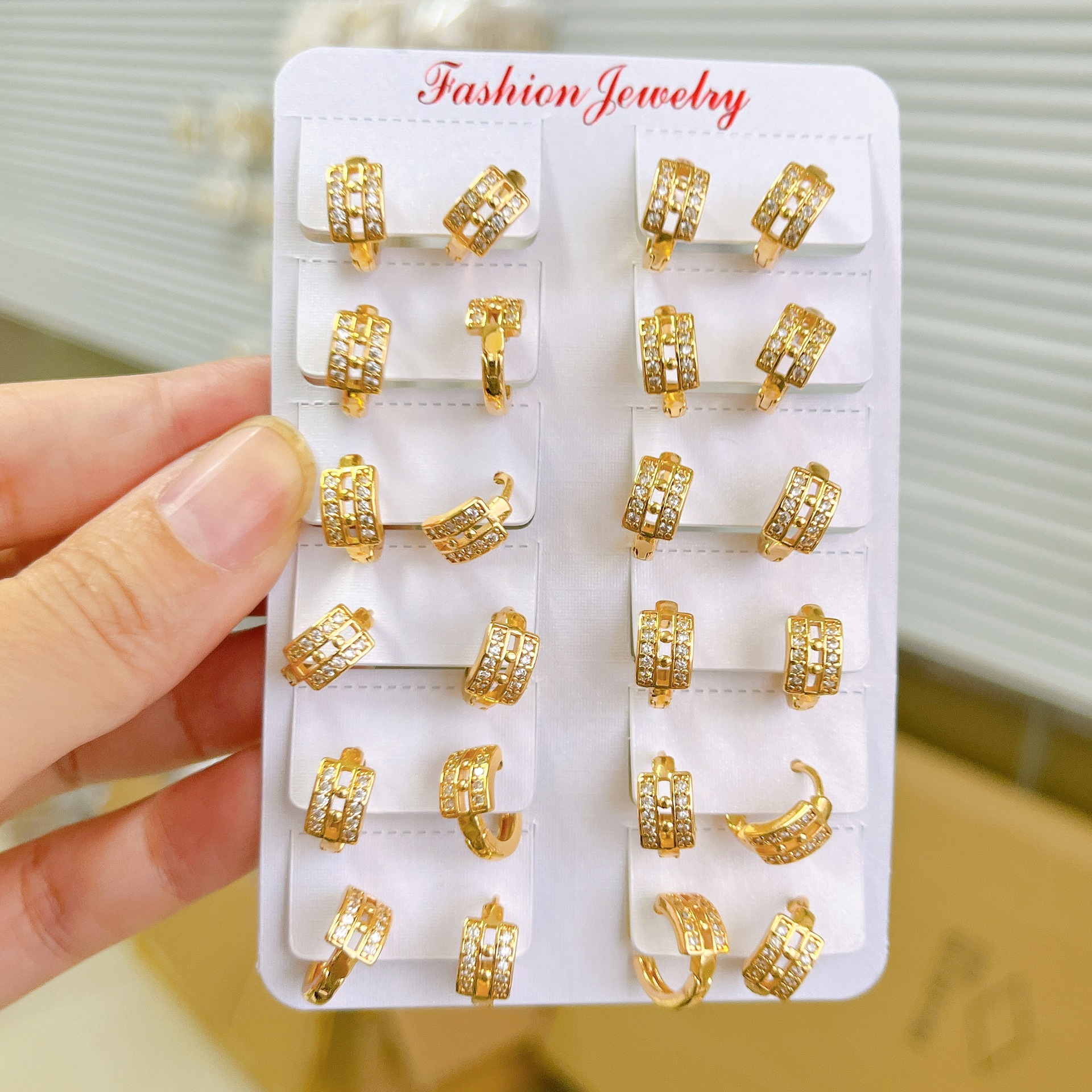 Pendientes transfronterizos pendientes de diamante cuadrado pendientes de zircón para mujeres nuevo diseño de personalidad temperamental pendientes pendientes
