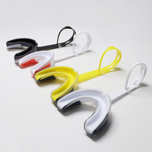 跨进热销儿童成人可拆卸带尾巴护齿橄榄球冰球散打拳击运动牙套