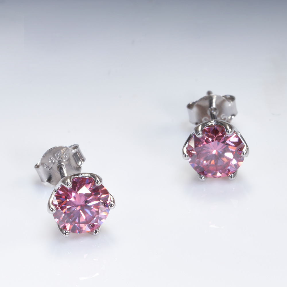 Transfronterizos 100 cara cortada blanca rosa moissanite orejetas transfronterizas chatarra TK venta caliente color moissanite orejetas