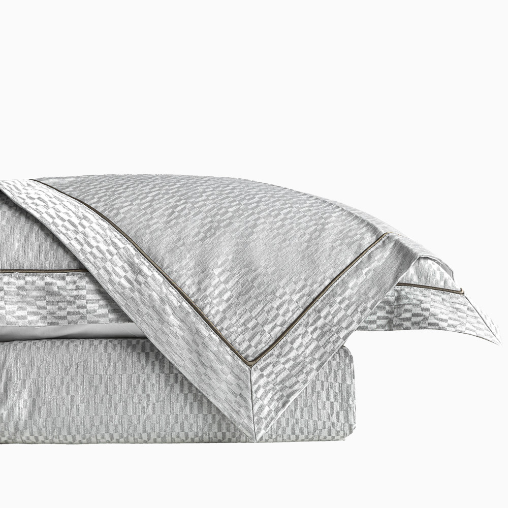 Ropa de cama de cuatro piezas conjunto de oficina de ventas modelo habitación suave decoración muebles sala de exhibición Decoración Ropa de cama conjunto blanco gris