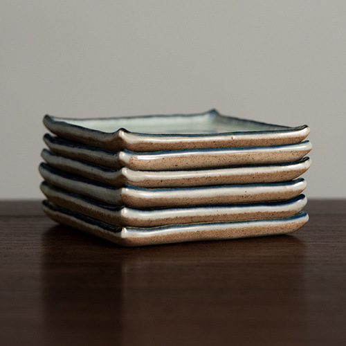 Stoneware coaster, ceramic saucer, Kung Fu tea set, tea ceremony accessories, hand-painted blue and white antique tea coaster