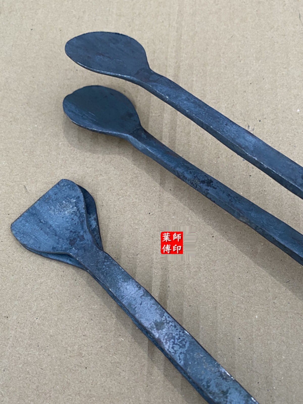 烧饼钳打铁钳大头钳夹子扁口钳筒饼钳荆州锅盔火钳垃圾钳手工夹钳