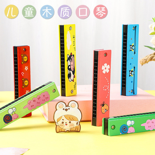 Beginner wooden painted harmonica children's 16-hole wind instrument early education enlightenment kindergarten toy award wholesale