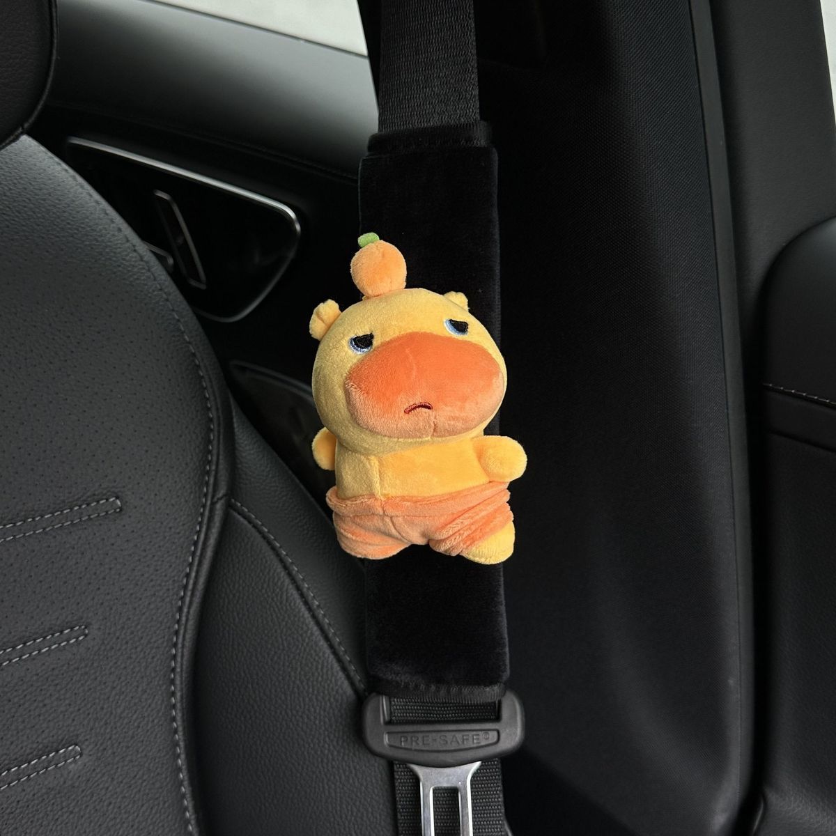 Capybara Lulu Car Seatbelt Shoulder Pad Car Seatbelt Cover Car Interior Decoration Anti-Neck Strain