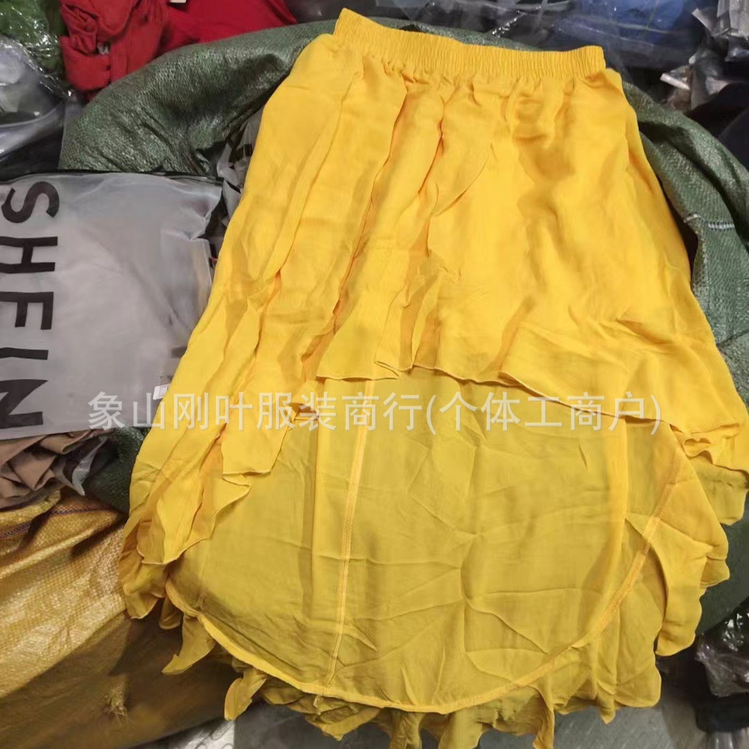 Fábrica de suministro de verano venta caliente de comercio exterior ropa de mujer shein miscelánea Europa y América inventario del sudeste asiático mercancías al por mayor embalaje