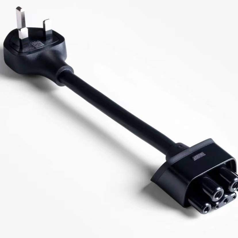 特斯拉专用转换插头转接线转换线英国13A插头