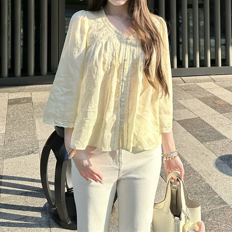 Gentle and Slimming Lace Water-Sleeve Ramie Doll Shirt, Loose Tencel Ramie Blouse for Women, 2026 New Style Gentle and Slimming Lace Water-Sleeve Ramie Doll Shirt, Loose Tencel Ramie Blouse for Women, 2026 New Style