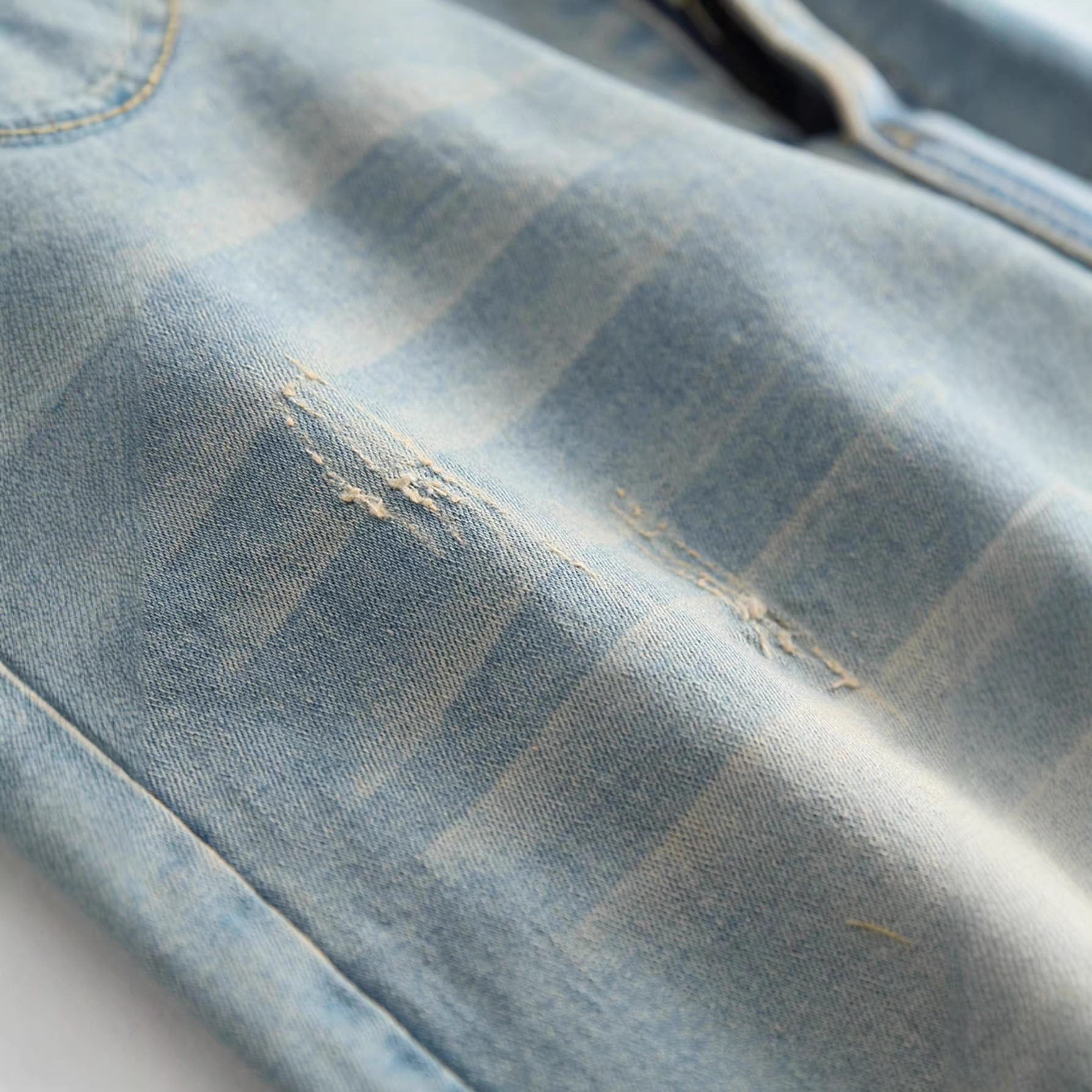 Men's Loose Wide Leg Jeans European And American Style Fashionable Leopard Print Trendy Comfortable Denim Trousers_mkmklike.com