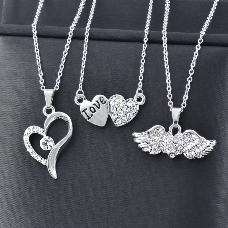 Simple Style Heart Shape Wings Titanium Steel Inlay Rhinestones Pendant Necklace 1 Piece