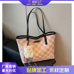 跨境2025新款时尚百搭托特包包女大容量简约气质通勤手提包单肩包