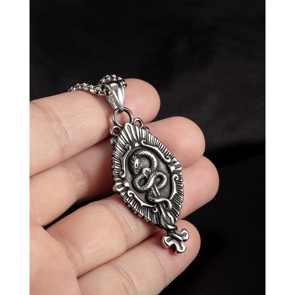 Fashion Totem Stainless Steel Titanium Steel Pendant Necklace Plating Stainless Steel Necklaces display picture 8