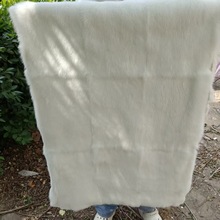 獭兔平毛兔皮皮草新品服装原料褥子毯子褥片原色