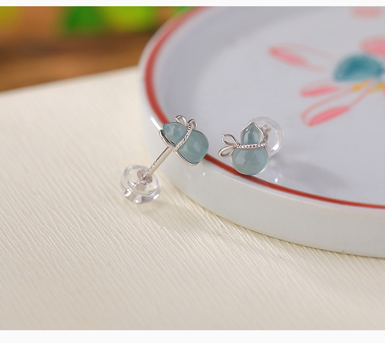 Khuyên tai nữ bạc S925 mạ vàng đính ngọc bích xanh nước biển phong cách retro — Mẫu ngọc bích nước xanh chi tiết 4