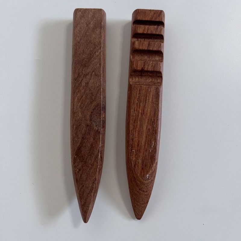 Diy手作業の皮革の皮の彫刻の形のツールの辺の油の筆の篆刻の刀のプリントのパンチの穴あけ器|undefined