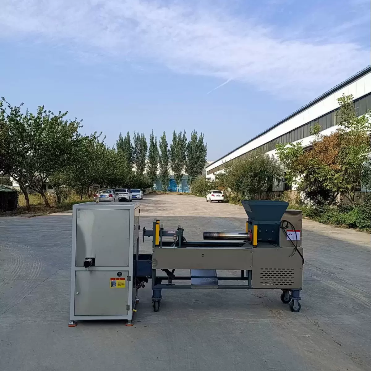 昌兴食用菌装袋扎口一体机适用于平菇香菇毛木耳等多种产品铝钉