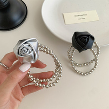 轻奢感立体玫瑰花头绳2024新款甜酷辣妹风珍珠发圈发饰发绳女