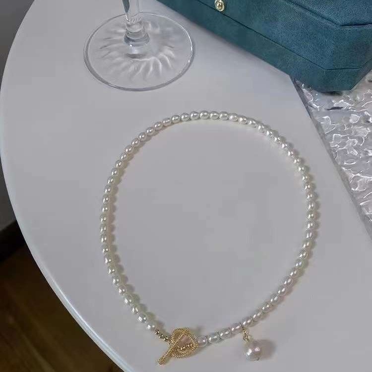OT扣小珍珠项链简单时尚的设计搭配质感5-6MM米形高品质淡水珍珠