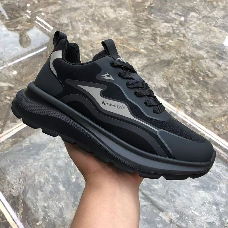 Zapatos para hombres 2026 otoño nuevos zapatos casuales de hombre con suela suave con lazos de combinación de zapatos deportivos ligeros para correr al aire libre image 4