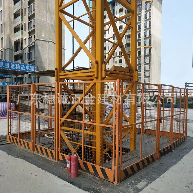 现货塔吊围栏塔吊基础围栏塔吊标准化防护栏杆护网塔吊防攀爬装置