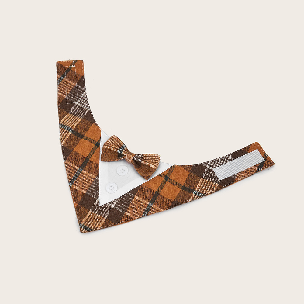 Ventas directas de fábrica Nuevos productos transfronterizos Día de Acción de Gracias a cuadros para mascotas Hermoso lazo Perro Pañuelo de saliva Accesorios de toalla triangular