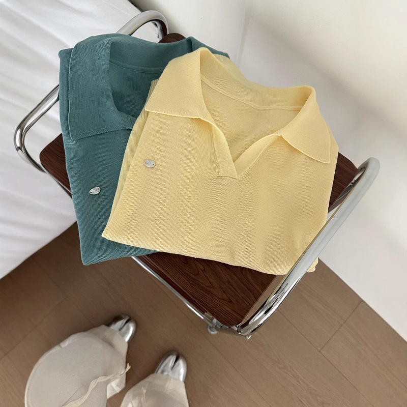 Korean Style Elegant Polo Collar Short-Sleeved Knitwear for Women in Summer Design, Slim Right Shoulder Thin Short Top for Small People