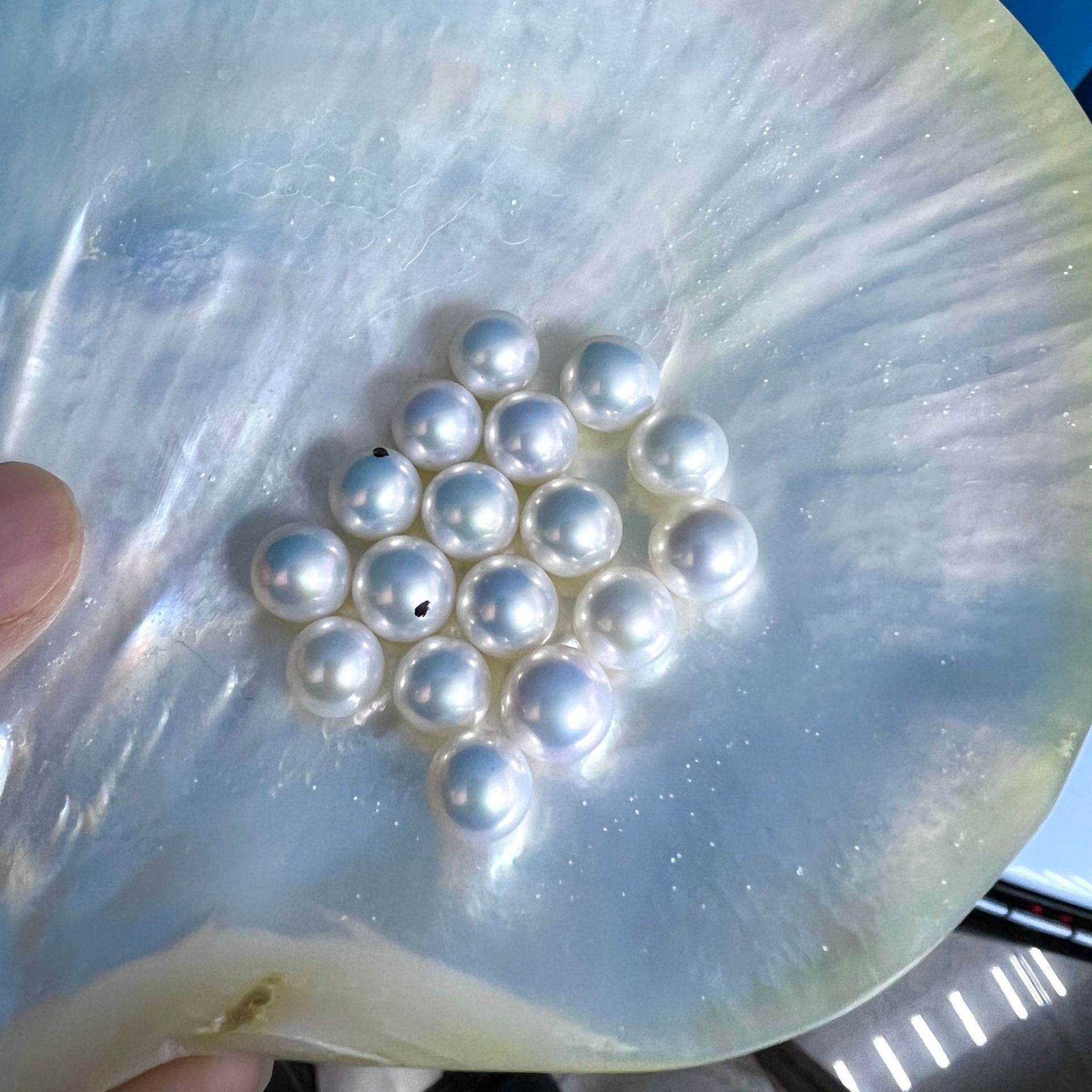 7.5 ~ 8mm freshwater AK nude beads wholesale pearl is full of gloss…