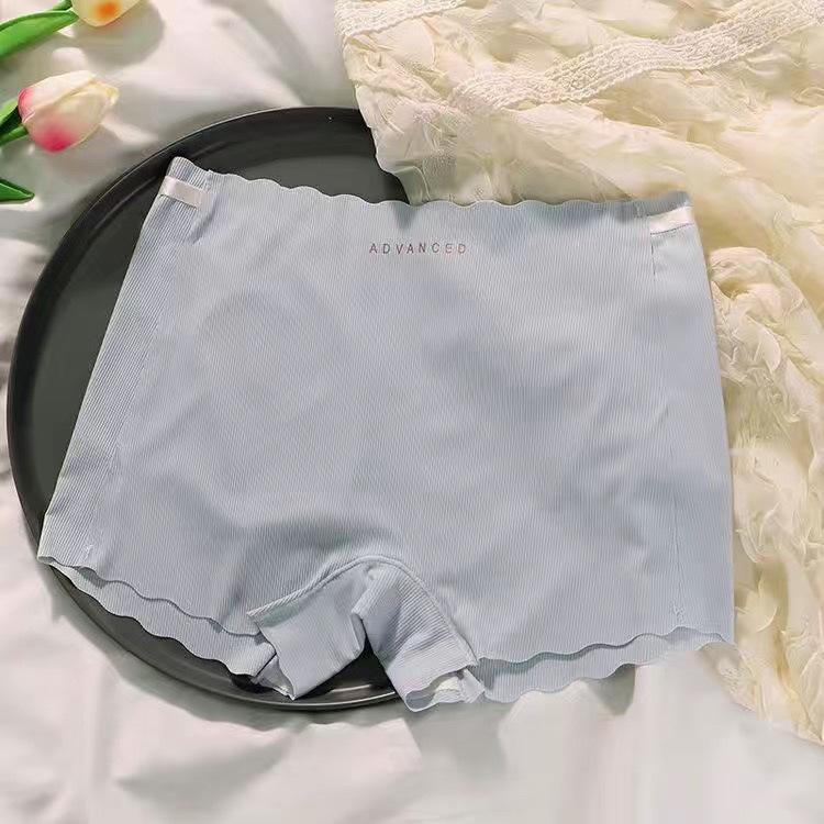 Pantalones de seguridad anti-exposición de las mujeres de seda de hielo sin costuras de verano fino no rizado de fondo Boxer dos en una ropa interior de las mujeres